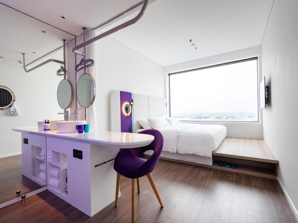 Tru By Hilton Bac Giang City Centre Bagian luar foto