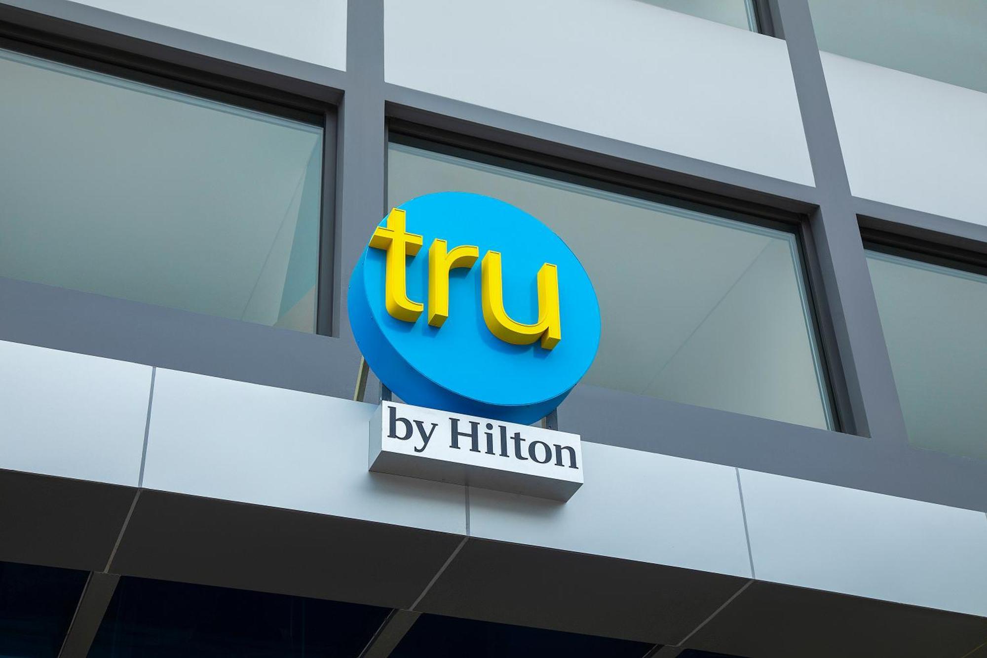 Tru By Hilton Bac Giang City Centre Bagian luar foto